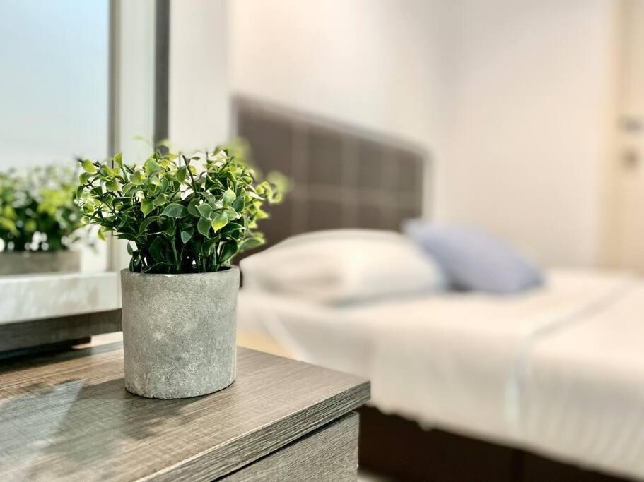 Mansion One Suites - Seaview Modern 2 Bedroom Suites George Town Kültér fotó