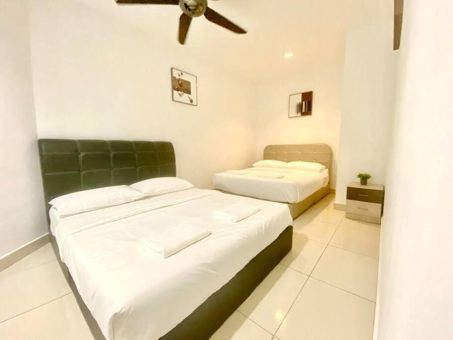 Mansion One Suites - Seaview Modern 2 Bedroom Suites George Town Kültér fotó